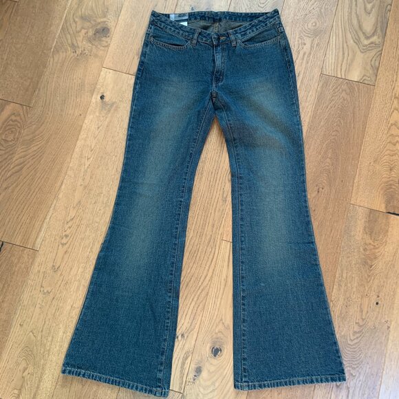 Women's Diesel Blue Jeans Vintage Retro Cool Flared Size 28 - Picture 1 of 9